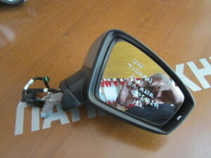 Volkswagen (VW) Tiguan 2016-2023 Καθρέπτης Δεξιός Ηλεκτρικός Ηλεκτρική ανάκληση Ασημί Σκούρο Φως Ασφαλείας / c1