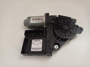 Μοτερ Παραθύρου Εμπρός Αριστερό Skoda Octavia 5 2004-2008 Volkswagen (vw) Golf 6 2008-2013 / Caddy 2004-2015 / Touran / Cross Touran 2003-2015 (Κωδικός: 1T0959701T / 5K0959793)