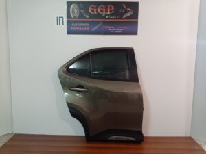 Πόρτα Πίσω Δεξιά Toyota Yaris Cross 2021- Λαδί / Χρύσο / Ε